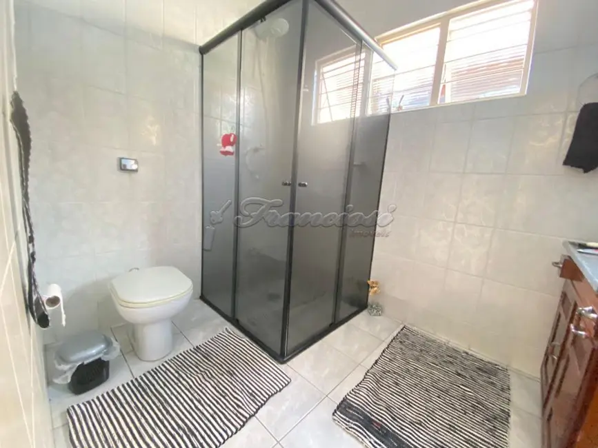 Foto 4 de Casa com 2 quartos à venda, 120m2 em Vila Alves, Itapetininga - SP