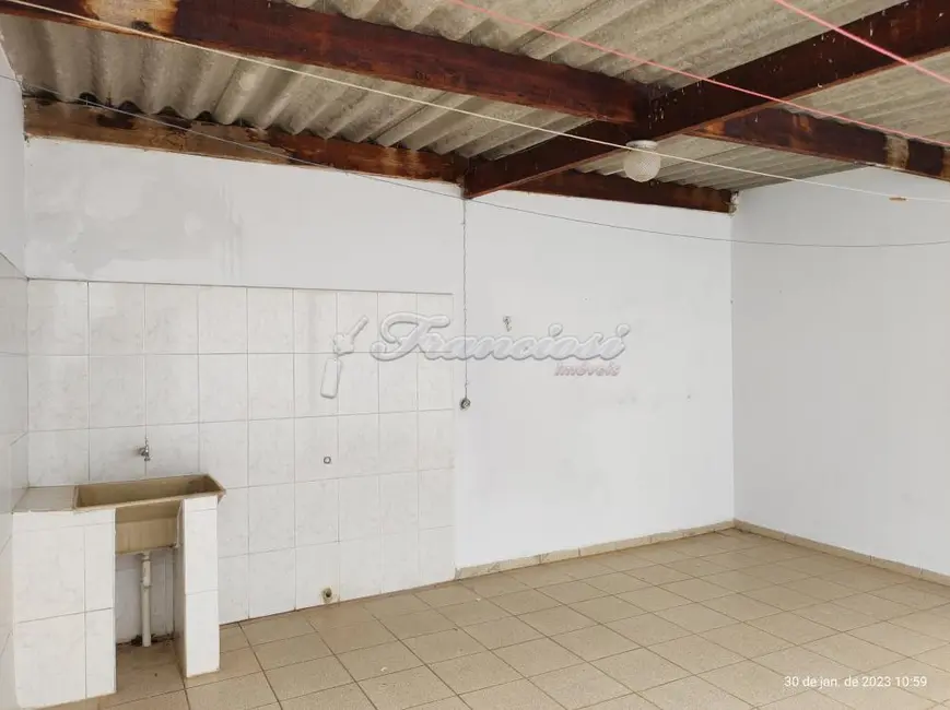 Foto 8 de Casa com 2 quartos à venda, 125m2 em Itapetininga - SP