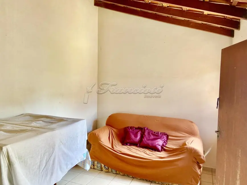 Casa com 3 quartos à venda, 500m2 em Sarapui - SP - imagem 9 Foto 9 de Casa com 3 quartos à venda, 500m2 em Sarapui - SP