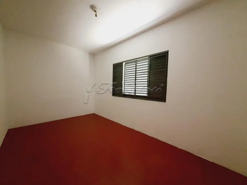 Casa com 3 quartos à venda, 276m2 em Centro, Itapetininga - SP - imagem 8 Foto 8 de Casa com 3 quartos à venda, 276m2 em Centro, Itapetininga - SP