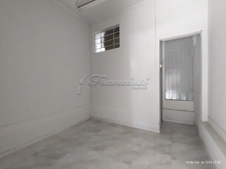 Foto 3 de Prédio Inteiro para alugar, 20m2 em Centro, Itapetininga - SP