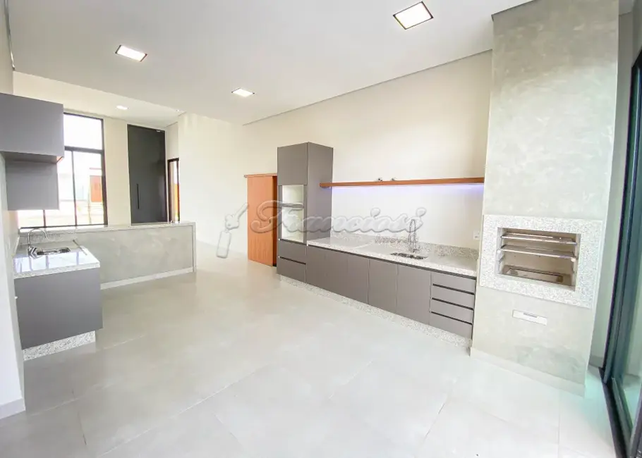 Foto 3 de Casa de Condomínio com 3 quartos à venda, 302m2 em Terras de Santo Antônio, Itapetininga - SP