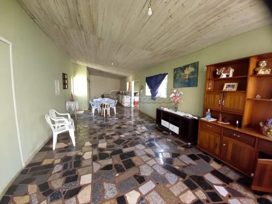 Chácara com 4 quartos à venda, 2000m2 em Estância Conceição, Itapetininga - SP - imagem 4 Foto 4 de Chácara com 4 quartos à venda, 2000m2 em Estância Conceição, Itapetininga - SP