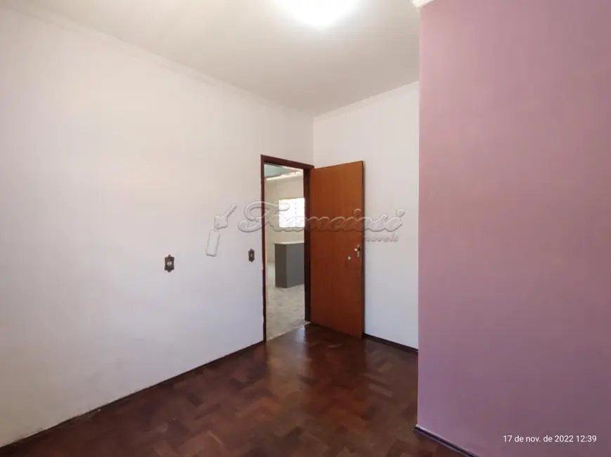 Casa com 3 quartos à venda, 134m2 em Jardim Alvorada, Itapetininga - SP - imagem 8 Foto 8 de Casa com 3 quartos à venda, 134m2 em Jardim Alvorada, Itapetininga - SP