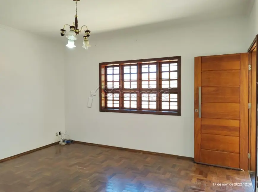 Casa com 3 quartos à venda, 134m2 em Jardim Alvorada, Itapetininga - SP - imagem 3 Foto 3 de Casa com 3 quartos à venda, 134m2 em Jardim Alvorada, Itapetininga - SP
