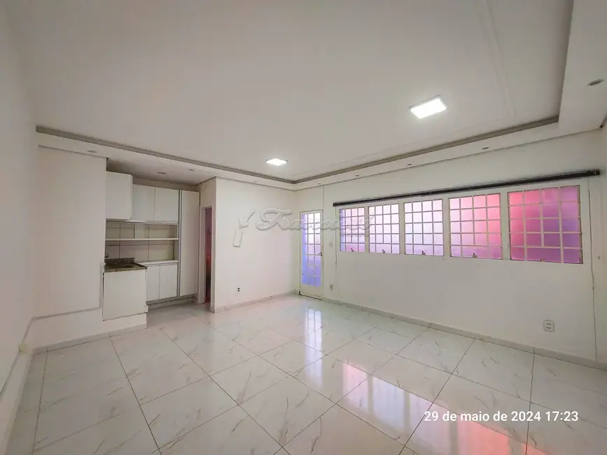 Foto 3 de Prédio Inteiro para alugar, 50m2 em Centro, Itapetininga - SP