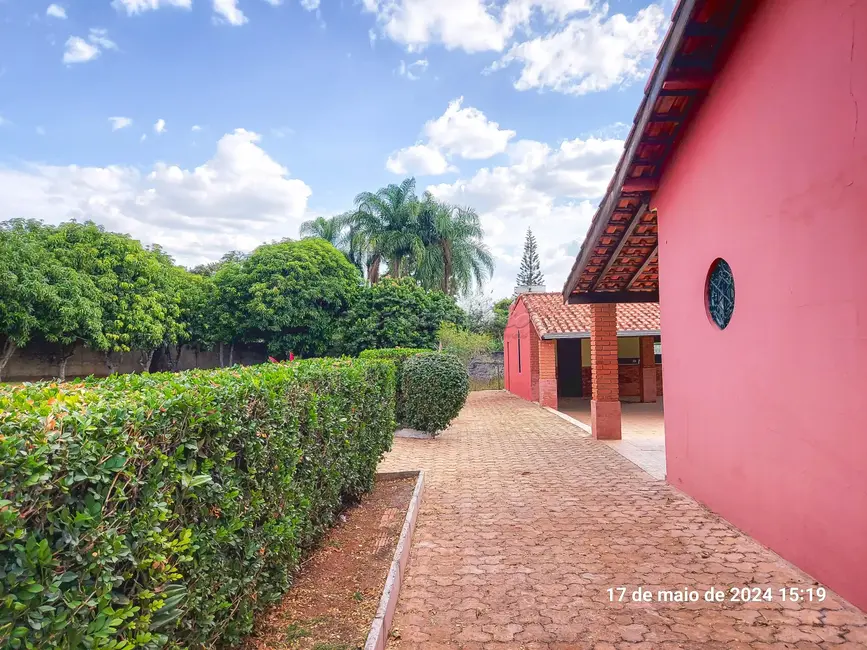 Fazenda / Haras com 5 quartos para alugar, 400m2 em Mato Seco, Itapetininga - SP - imagem 3 Foto 3 de Fazenda / Haras com 5 quartos para alugar, 400m2 em Mato Seco, Itapetininga - SP