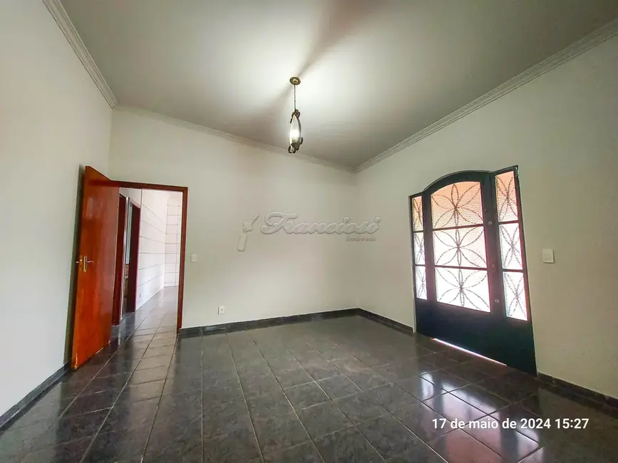 Fazenda / Haras com 5 quartos para alugar, 400m2 em Mato Seco, Itapetininga - SP - imagem 7 Foto 7 de Fazenda / Haras com 5 quartos para alugar, 400m2 em Mato Seco, Itapetininga - SP