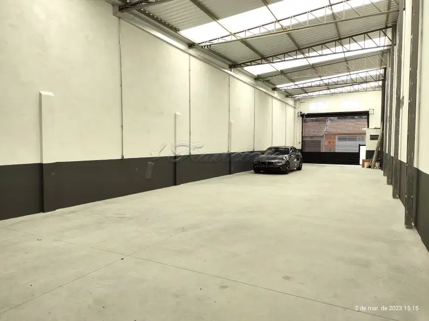 Sala Comercial à venda, 225m2 em Jardim Brasil, Itapetininga - SP - imagem 1 Foto 1 de Sala Comercial à venda, 225m2 em Jardim Brasil, Itapetininga - SP