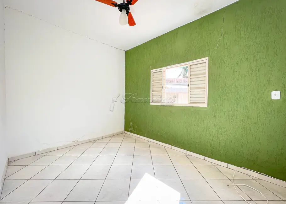 Casa com 2 quartos à venda, 264m2 em Vila Rosa, Itapetininga - SP - imagem 6 Foto 6 de Casa com 2 quartos à venda, 264m2 em Vila Rosa, Itapetininga - SP