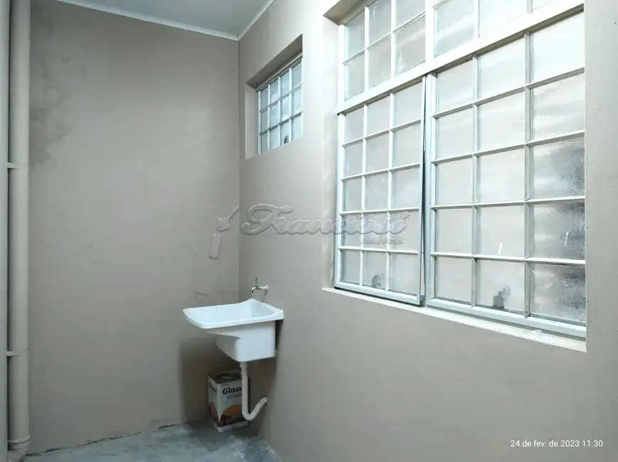 Prédio Inteiro para alugar, 111m2 em Centro, Itapetininga - SP - imagem 4 Foto 4 de Prédio Inteiro para alugar, 111m2 em Centro, Itapetininga - SP