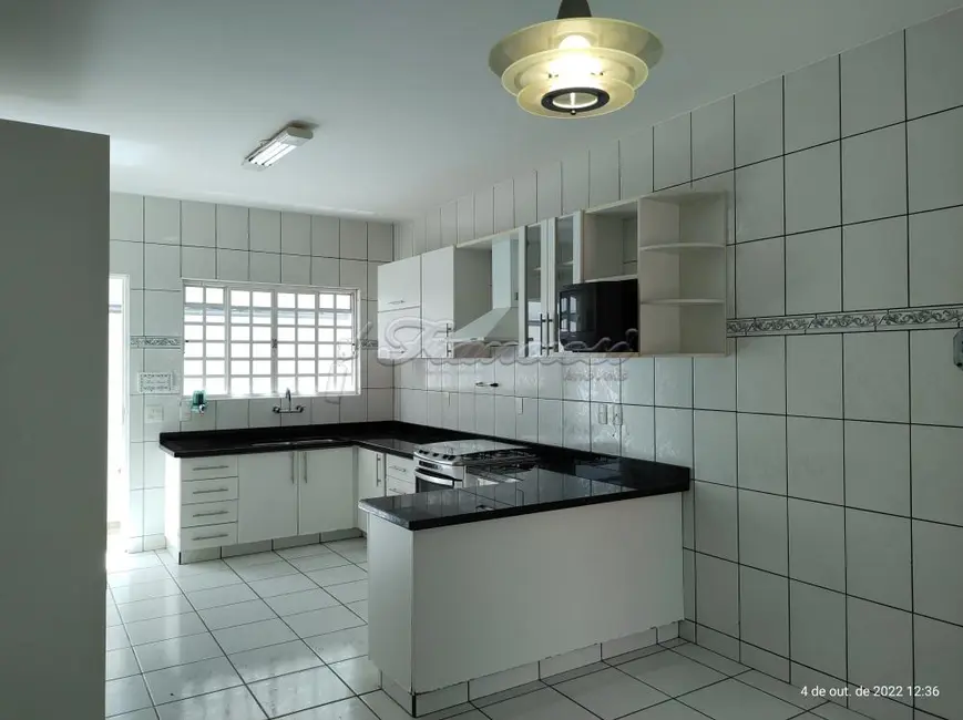 Casa de Condomínio com 3 quartos à venda, 300m2 em Jardim Marabá, Itapetininga - SP - imagem 6 Foto 6 de Casa de Condomínio com 3 quartos à venda, 300m2 em Jardim Marabá, Itapetininga - SP