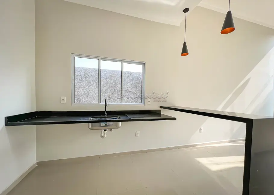 Casa de Condomínio com 3 quartos à venda, 139m2 em Jardim Marabá, Itapetininga - SP - imagem 3 Foto 3 de Casa de Condomínio com 3 quartos à venda, 139m2 em Jardim Marabá, Itapetininga - SP