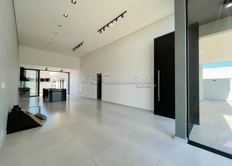 Foto 2 de Casa de Condomínio com 3 quartos à venda, 225m2 em Terras de Santo Antônio, Itapetininga - SP