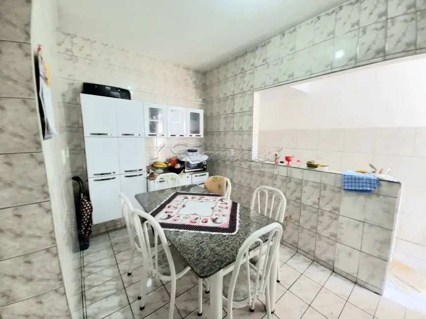 Casa com 3 quartos à venda, 150m2 em Jardim Brasil, Itapetininga - SP - imagem 3 Foto 3 de Casa com 3 quartos à venda, 150m2 em Jardim Brasil, Itapetininga - SP