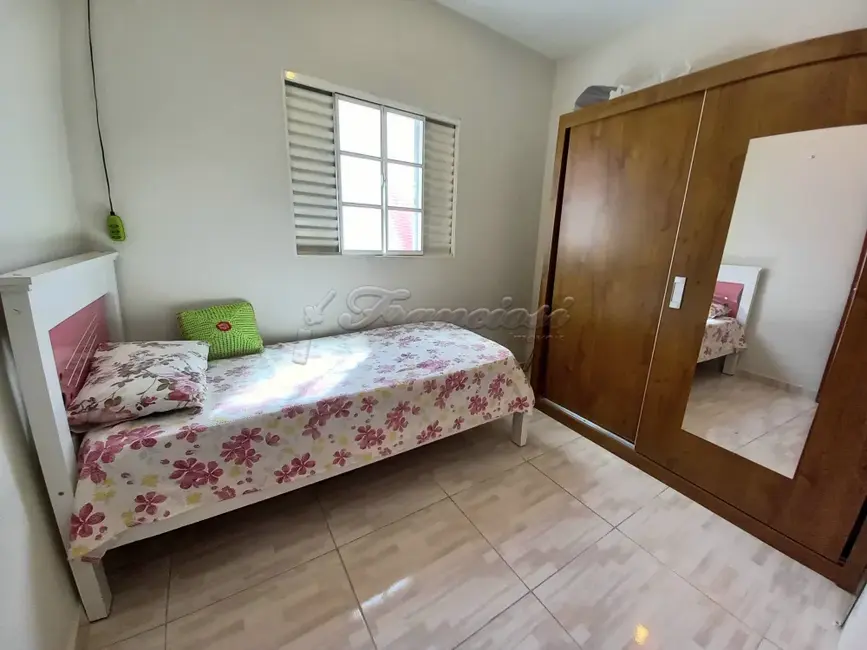 Casa com 3 quartos à venda, 150m2 em Jardim Brasil, Itapetininga - SP - imagem 6 Foto 6 de Casa com 3 quartos à venda, 150m2 em Jardim Brasil, Itapetininga - SP