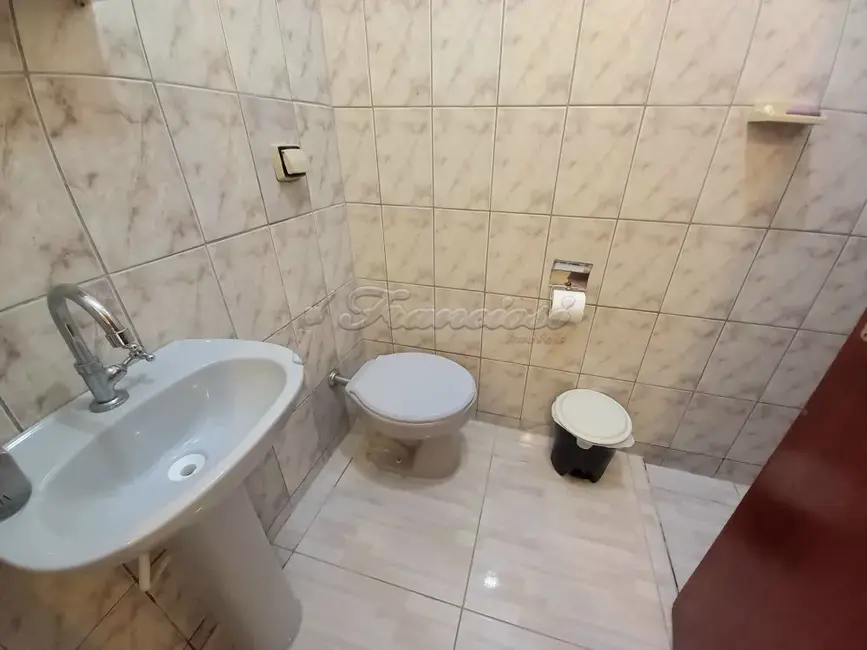 Casa com 3 quartos à venda, 150m2 em Jardim Brasil, Itapetininga - SP - imagem 5 Foto 5 de Casa com 3 quartos à venda, 150m2 em Jardim Brasil, Itapetininga - SP