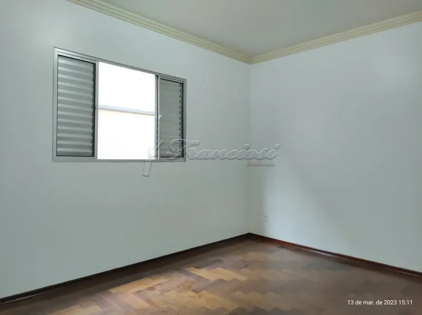Casa com 2 quartos à venda, 150m2 em Jardim Itália, Itapetininga - SP - imagem 6 Foto 6 de Casa com 2 quartos à venda, 150m2 em Jardim Itália, Itapetininga - SP