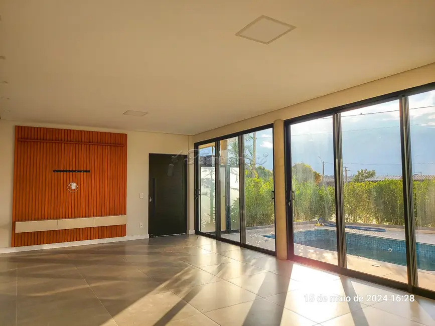 Foto 2 de Casa de Condomínio com 3 quartos à venda, 217m2 em Vila Popular, Itapetininga - SP