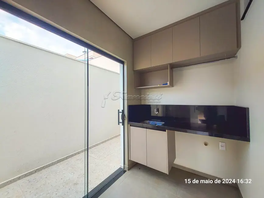 Casa de Condomínio com 3 quartos à venda, 217m2 em Vila Popular, Itapetininga - SP - imagem 7 Foto 7 de Casa de Condomínio com 3 quartos à venda, 217m2 em Vila Popular, Itapetininga - SP