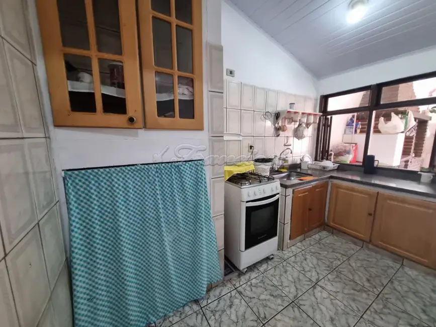 Foto 8 de Casa com 2 quartos à venda, 157m2 em Vila Belo Horizonte, Itapetininga - SP