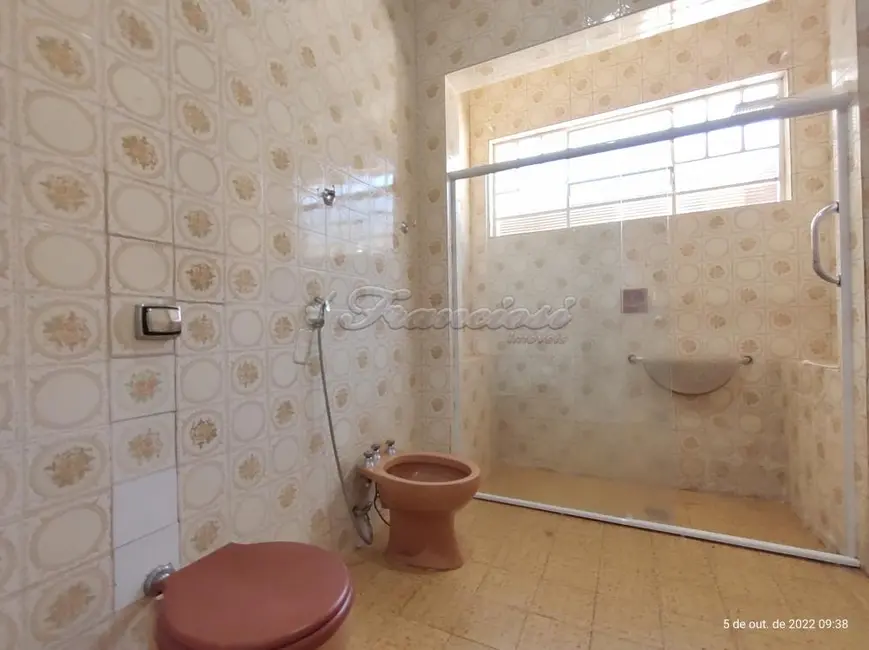 Casa com 4 quartos à venda, 330m2 em Centro, Itapetininga - SP - imagem 9 Foto 9 de Casa com 4 quartos à venda, 330m2 em Centro, Itapetininga - SP