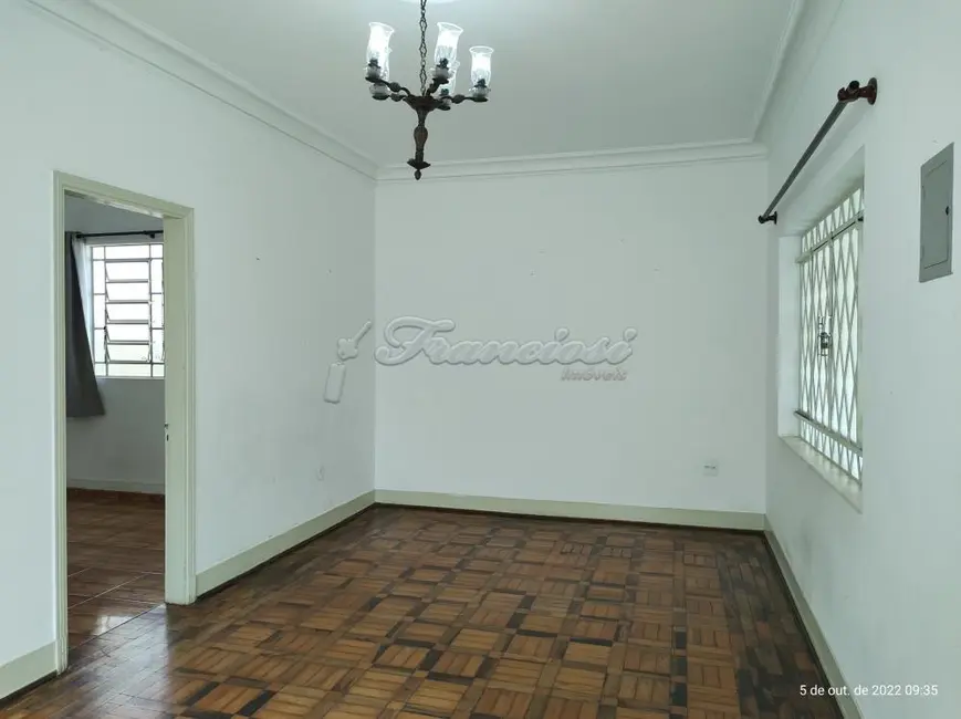 Foto 1 de Casa com 4 quartos à venda, 330m2 em Centro, Itapetininga - SP