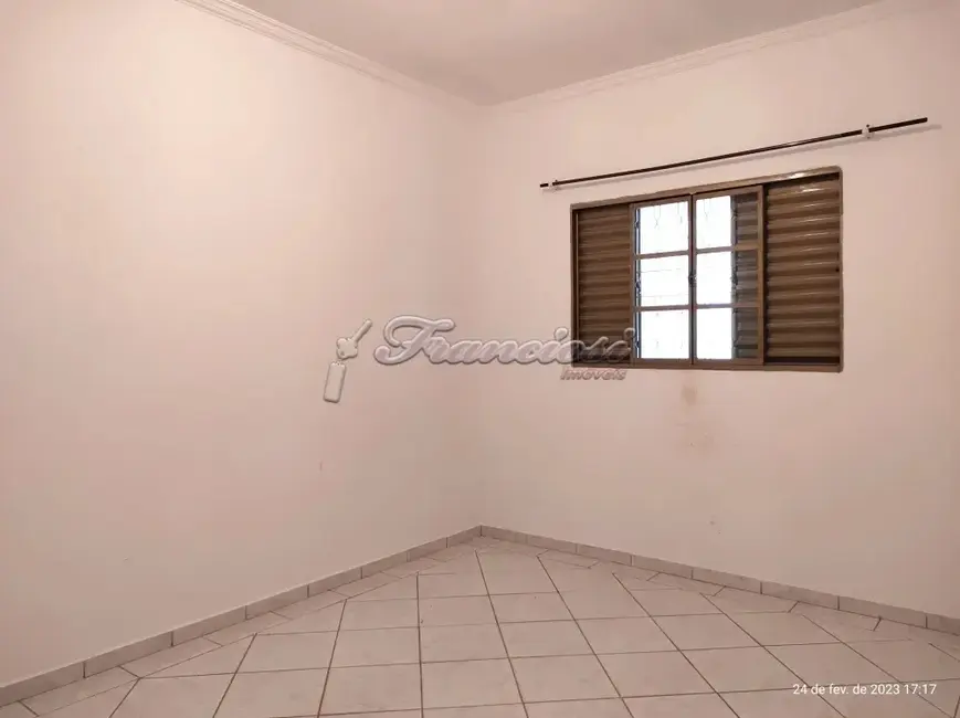 Casa com 4 quartos à venda, 255m2 em Vila dos Bandeirantes, Itapetininga - SP - imagem 6 Foto 6 de Casa com 4 quartos à venda, 255m2 em Vila dos Bandeirantes, Itapetininga - SP