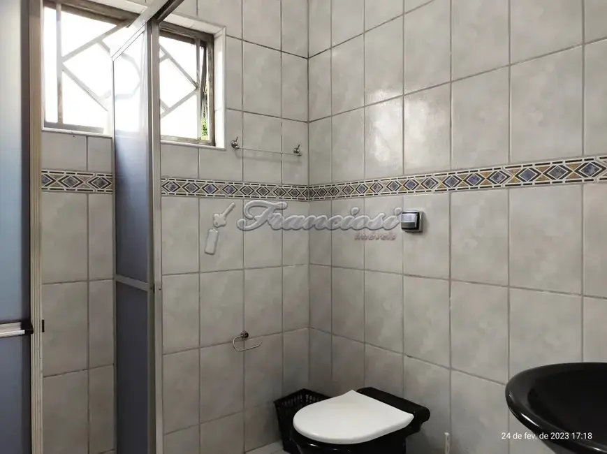 Casa com 4 quartos à venda, 255m2 em Vila dos Bandeirantes, Itapetininga - SP - imagem 7 Foto 7 de Casa com 4 quartos à venda, 255m2 em Vila dos Bandeirantes, Itapetininga - SP