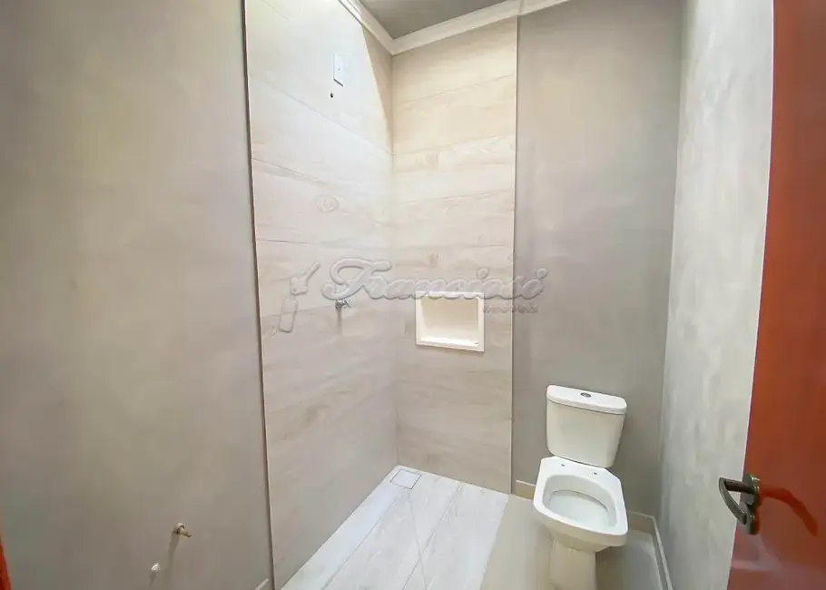 Casa de Condomínio com 3 quartos à venda, 253m2 em Jardim Marabá, Itapetininga - SP - imagem 8 Foto 8 de Casa de Condomínio com 3 quartos à venda, 253m2 em Jardim Marabá, Itapetininga - SP