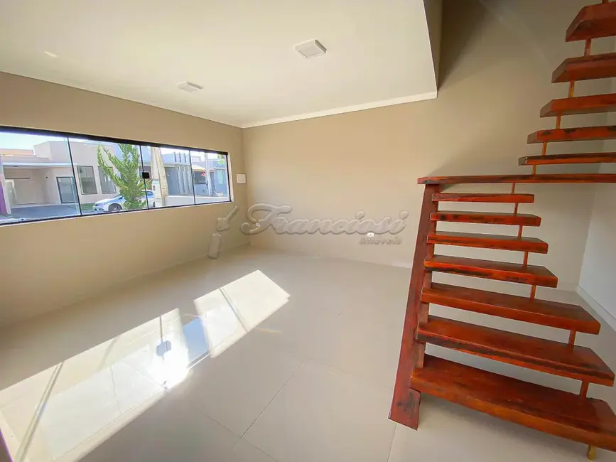 Casa de Condomínio com 3 quartos à venda, 253m2 em Jardim Marabá, Itapetininga - SP - imagem 3 Foto 3 de Casa de Condomínio com 3 quartos à venda, 253m2 em Jardim Marabá, Itapetininga - SP