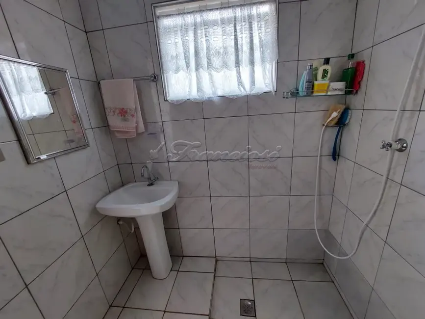 Casa com 2 quartos à venda, 279m2 em Vila Vendramini, Itapetininga - SP - imagem 5 Foto 5 de Casa com 2 quartos à venda, 279m2 em Vila Vendramini, Itapetininga - SP