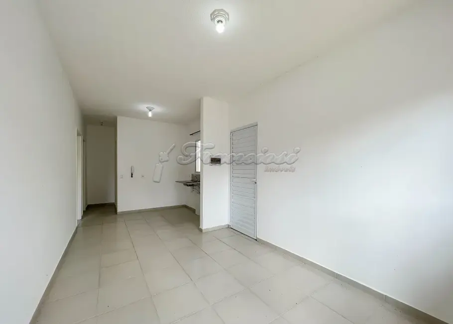 Foto 1 de Casa de Condomínio com 2 quartos à venda, 98m2 em Vila Belo Horizonte, Itapetininga - SP