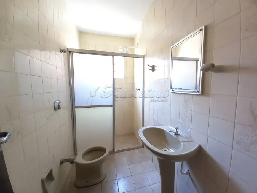 Casa com 2 quartos à venda, 125m2 em Vila Rio Branco, Itapetininga - SP - imagem 4 Foto 4 de Casa com 2 quartos à venda, 125m2 em Vila Rio Branco, Itapetininga - SP