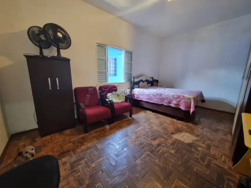 Casa com 3 quartos à venda, 679m2 em Vila Alves, Itapetininga - SP - imagem 3 Foto 3 de Casa com 3 quartos à venda, 679m2 em Vila Alves, Itapetininga - SP