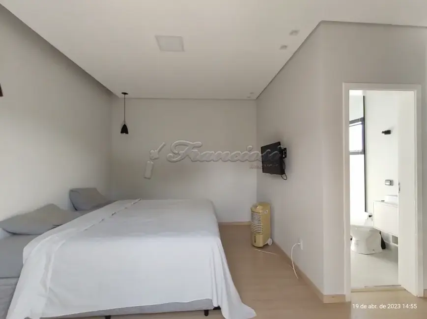 Foto 8 de Casa de Condomínio para alugar, 170m2 em Jardim Marabá, Itapetininga - SP