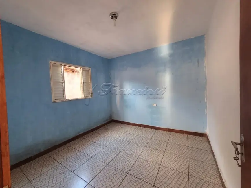 Casa com 6 quartos à venda, 196m2 em Itapetininga - SP - imagem 7 Foto 7 de Casa com 6 quartos à venda, 196m2 em Itapetininga - SP