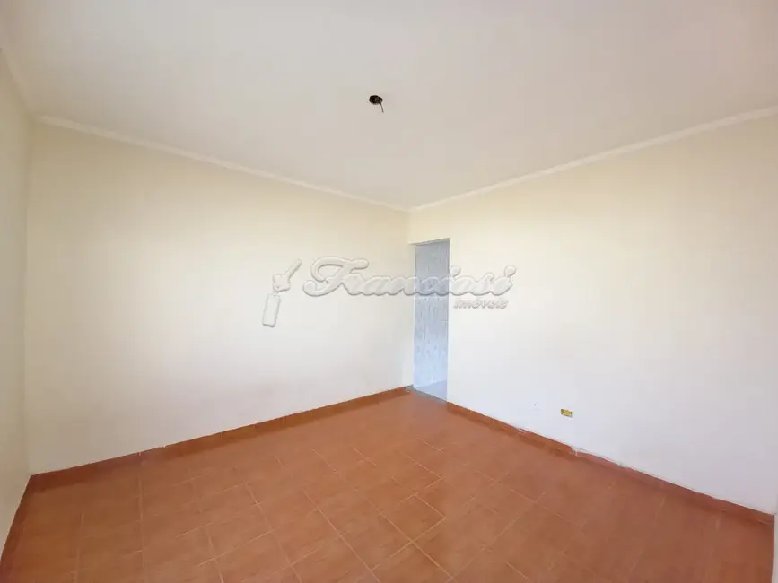 Foto 2 de Casa com 2 quartos à venda, 150m2 em Jardim Fogaça, Itapetininga - SP
