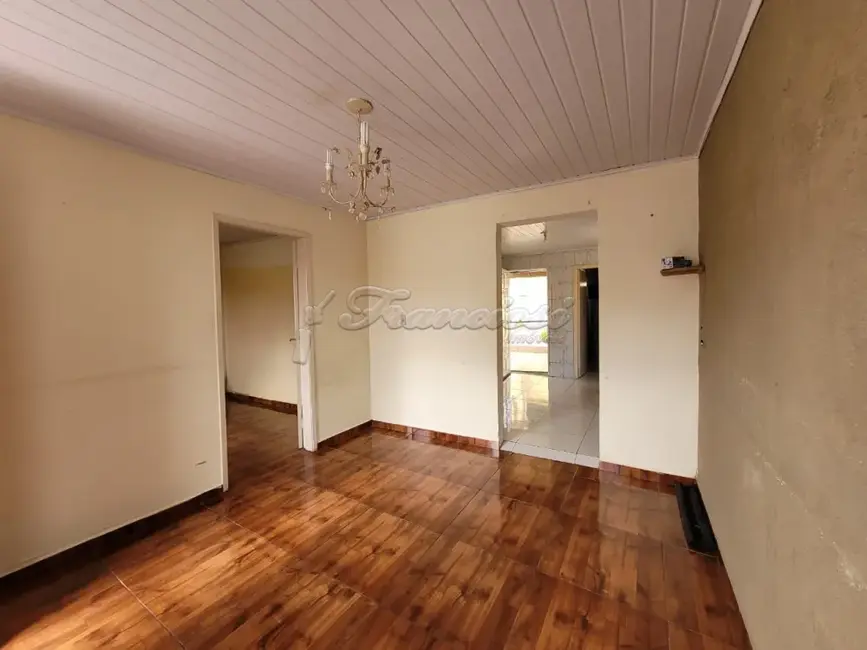 Foto 1 de Casa com 2 quartos à venda, 370m2 em Vila Orestes, Itapetininga - SP