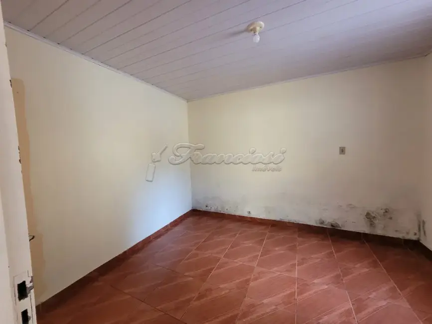 Foto 5 de Casa com 2 quartos à venda, 370m2 em Vila Orestes, Itapetininga - SP