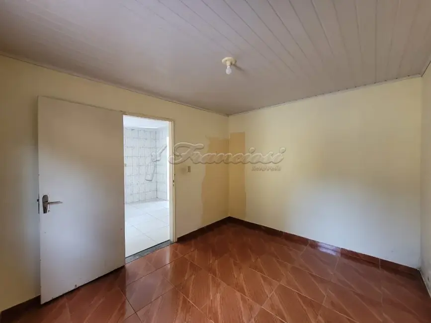 Foto 9 de Casa com 2 quartos à venda, 370m2 em Vila Orestes, Itapetininga - SP