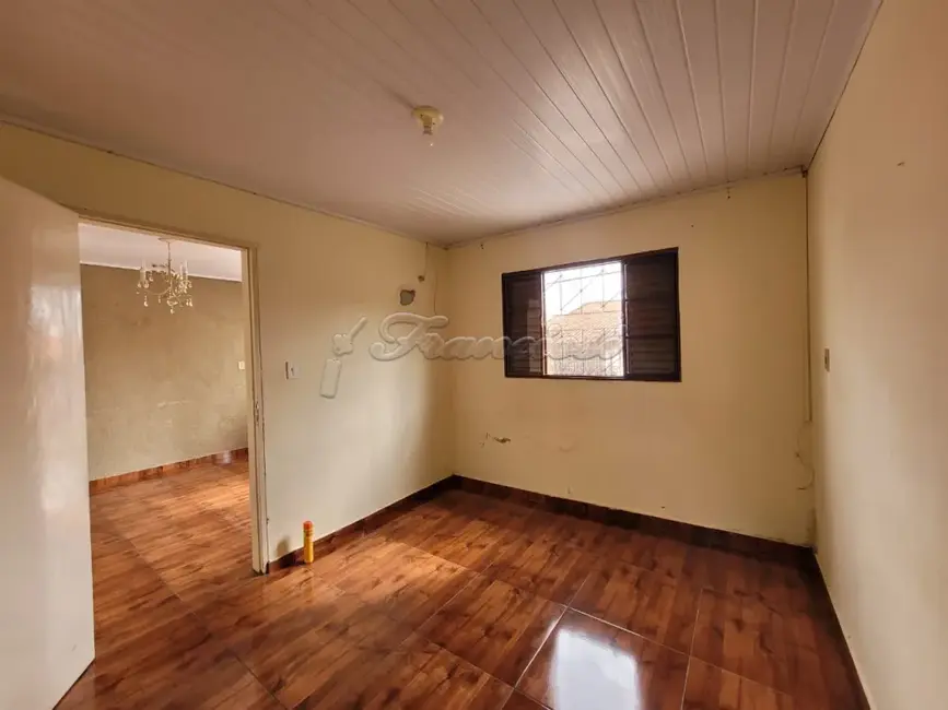 Foto 4 de Casa com 2 quartos à venda, 370m2 em Vila Orestes, Itapetininga - SP