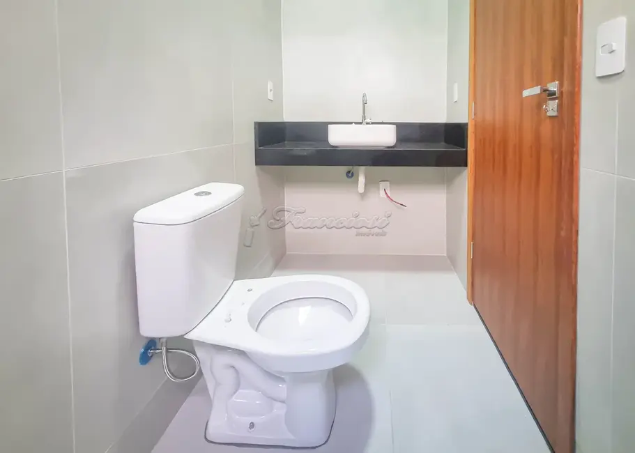 Casa de Condomínio com 3 quartos à venda, 188m2 em Vila Progresso, Itapetininga - SP - imagem 8 Foto 8 de Casa de Condomínio com 3 quartos à venda, 188m2 em Vila Progresso, Itapetininga - SP