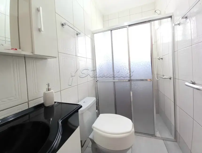 Casa com 2 quartos à venda, 318m2 em Jardim Itália, Itapetininga - SP - imagem 4 Foto 4 de Casa com 2 quartos à venda, 318m2 em Jardim Itália, Itapetininga - SP
