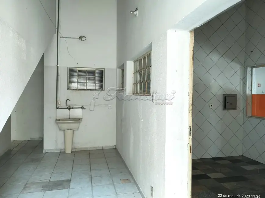 Foto 9 de Prédio Inteiro à venda, 183m2 em Vila Carolina, Itapetininga - SP