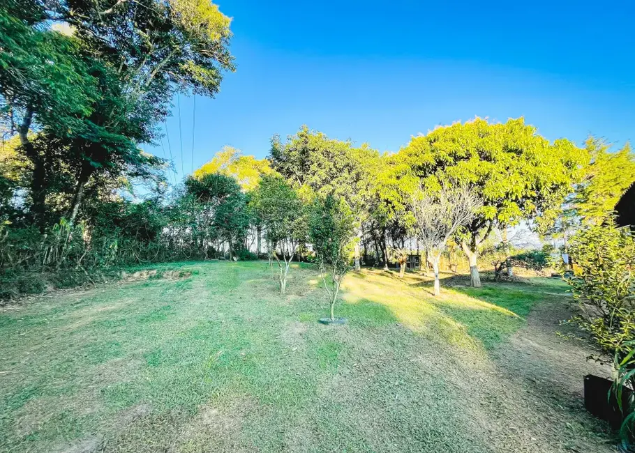 Fazenda / Haras à venda, 15000m2 em Sarapui - SP - imagem 9 Foto 9 de Fazenda / Haras à venda, 15000m2 em Sarapui - SP