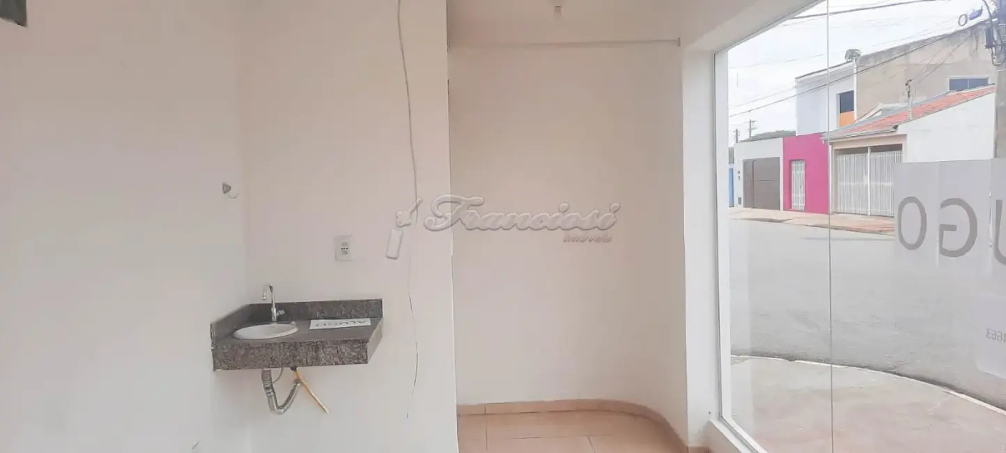 Foto 2 de Prédio Inteiro para alugar, 18m2 em Jardim Brasil, Itapetininga - SP
