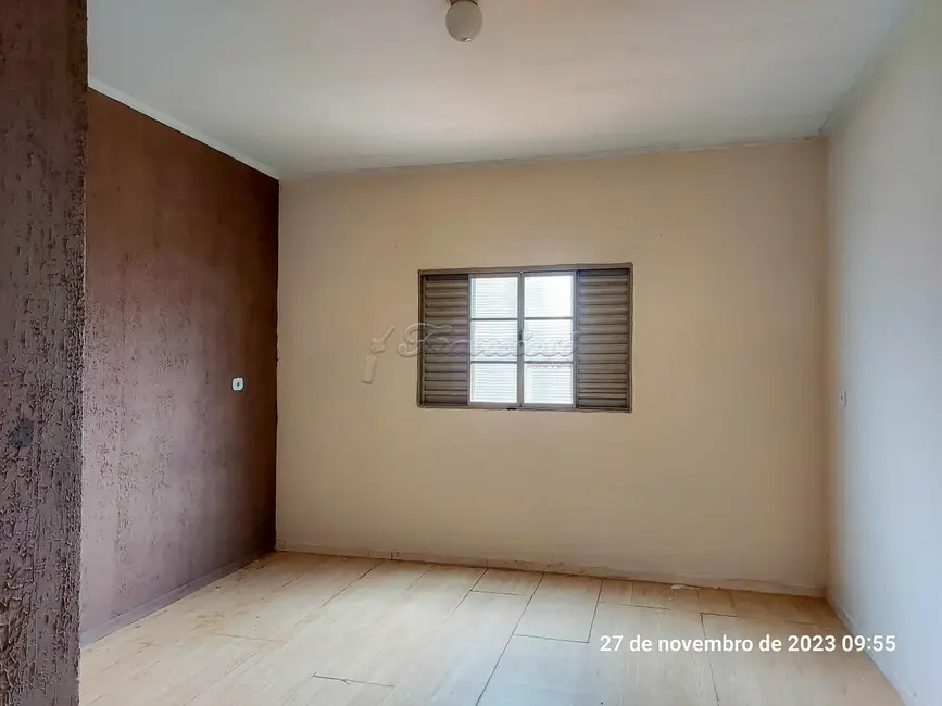 Foto 8 de Casa com 3 quartos à venda, 300m2 em Vila Rio Branco, Itapetininga - SP