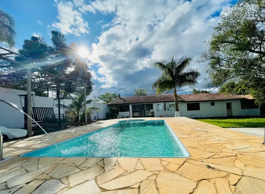 Fazenda / Haras à venda, 2908m2 em Itapetininga - SP - imagem 5 Foto 5 de Fazenda / Haras à venda, 2908m2 em Itapetininga - SP