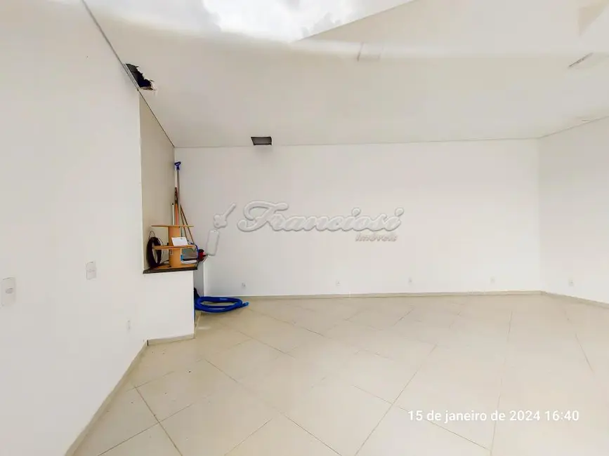 Foto 8 de Casa de Condomínio com 2 quartos à venda, 64m2 em Vila Vendramini, Itapetininga - SP